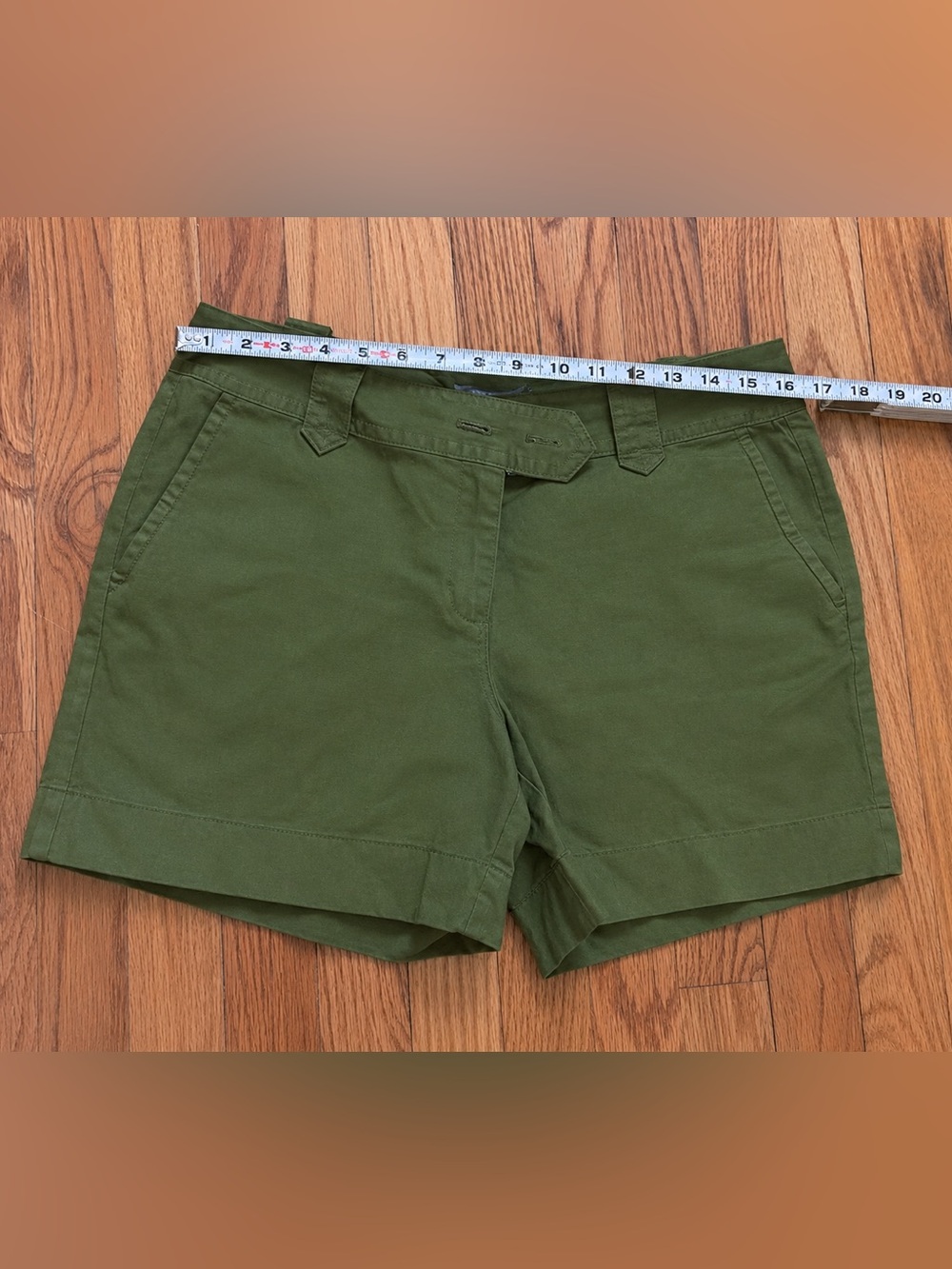 Ann Taylor Signature Fit Olive Green 100% Cotton Chino Shorts Women’s Size 10 - Picture 4 of 6